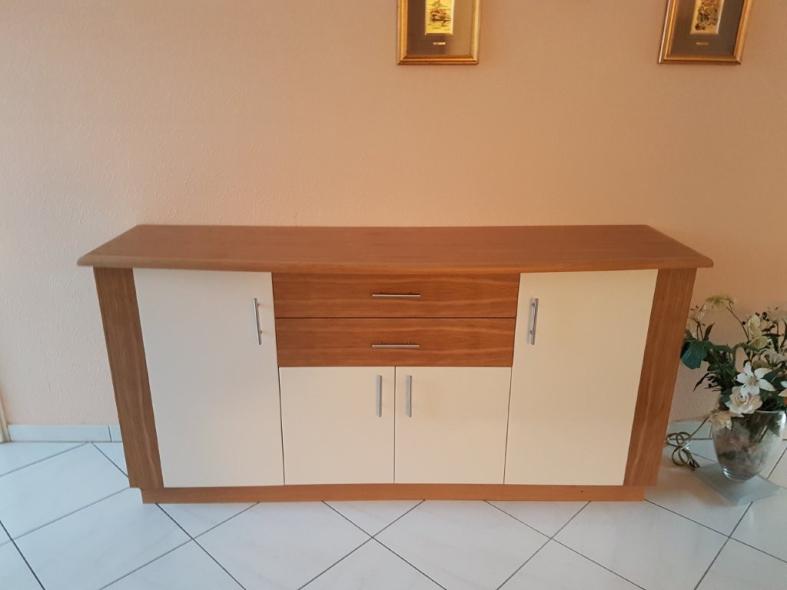 Sideboard maßangefertigt nach Kundenwunsch